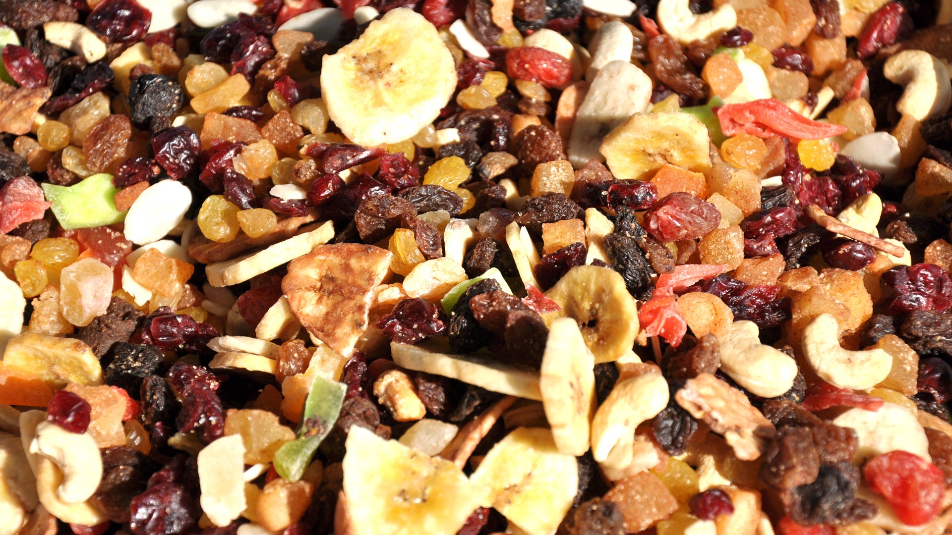 dried-fruit-700015_1920.jpg