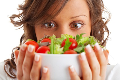 woman-holding-salad-1
